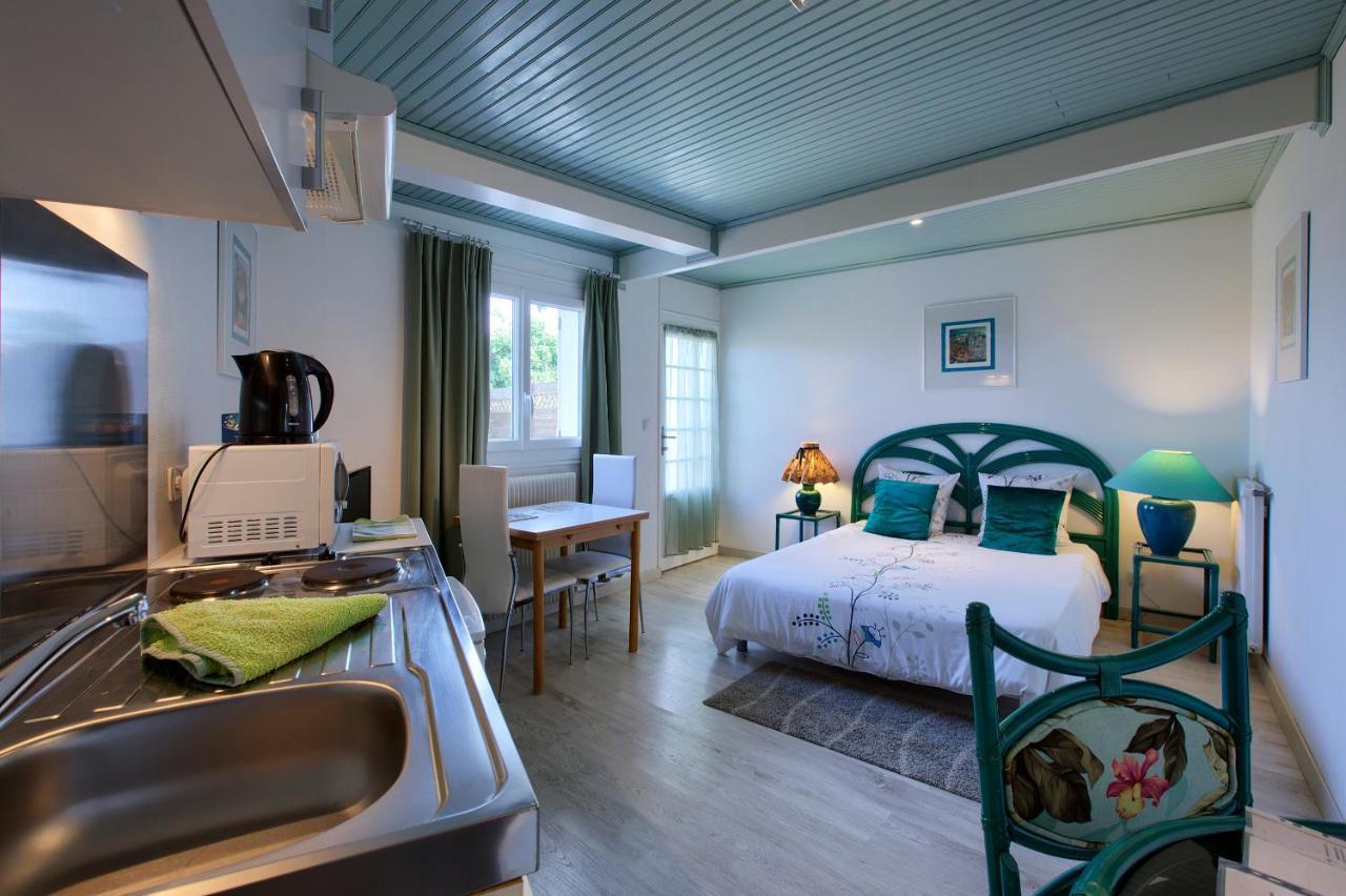 Appartement Gros caillou de St Emilion à Saint-Sulpice-de-Faleyrens Extérieur photo